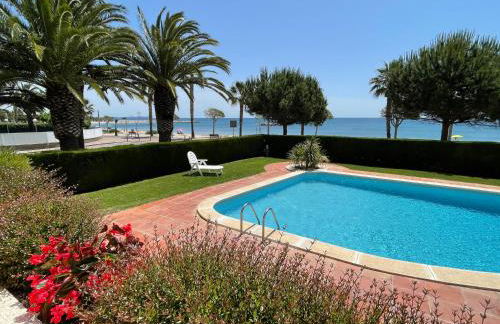 Myhost la Dorada frente al mar - Photo 4