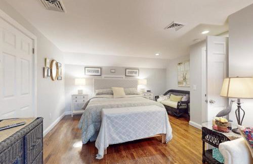Elegant Coastal Cottage - Foto 19