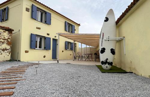 Surf-themed stone house at Kalliopi 2 - Foto 1