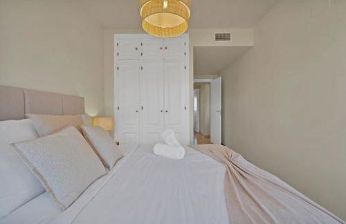 Palm Beach Residency - Beachside with Free Parking - Photo 18