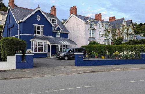 Pencartref Apartment - 4 Bedrooms, 3 Bathrooms, Sleeps 7-8 - Foto 2