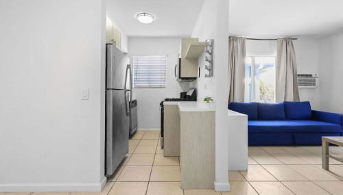 1BR Apt Sleeps 4 Beach Vibes - Foto 2