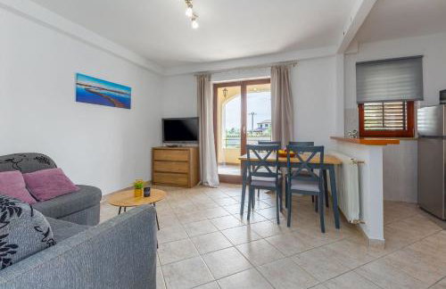 Hundefreundliches Apartment mit Pool, Kinderspielplatz, Outdoor-Kueche, Grill - Photo 8