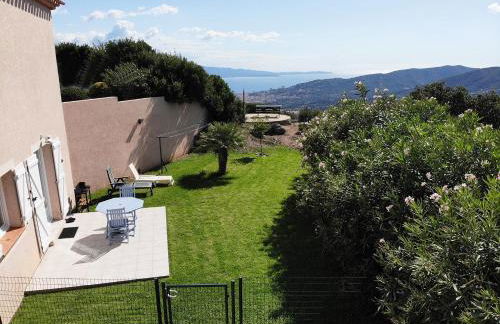 Gîtes Sassone, piscine, jacuzzi et vue mer panoramique sur Ajaccio - Foto 54