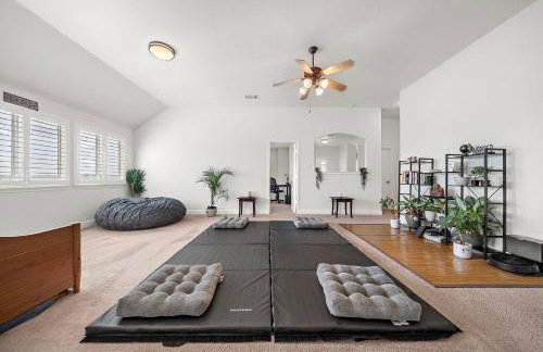 Austin Epic Stay Yoga Gym BBQ Yard WiFi Games - Foto 11