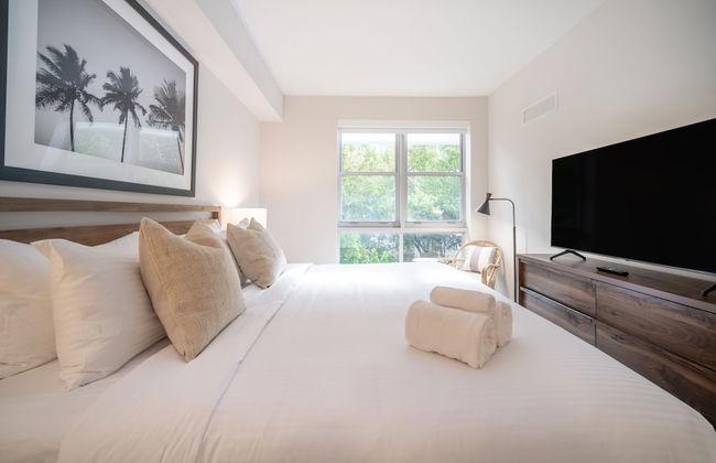 Tucker at Palmer Dadeland Miami - Photo 25