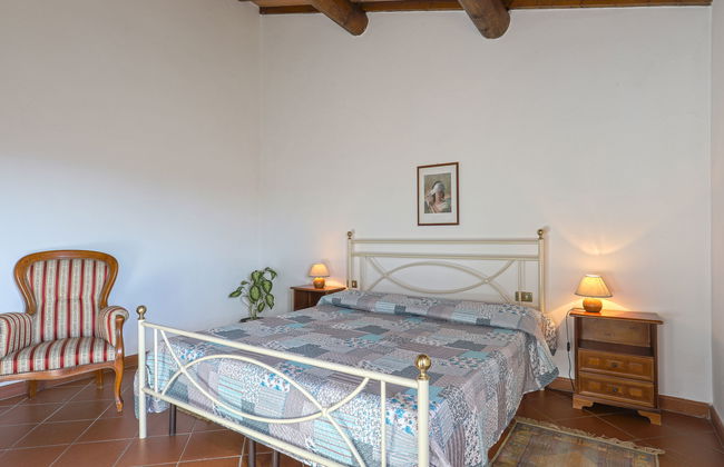 6 bedroom House in Scandicci with private pool and garden - Photo 16