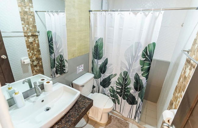 Spotlight Hotel near Hundred Islands wharf - Foto 35