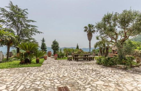 7 Bedroom Stunning Home In Caiazzo - Foto 14