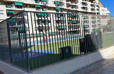 APARTAMENTO NUEVO CÉNTRICO en PRIMERA Línea de playa con vistas al Mar, Piscina, aire acondicionado y wifi - Foto 29