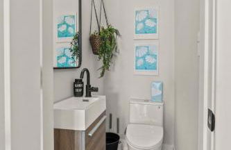 Passyunk Square Spacious 1 BR Oasis- Huge Deck - Foto 9