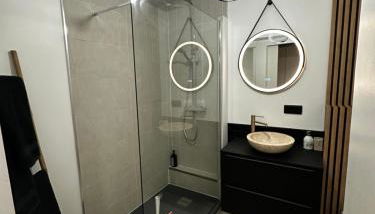 Charmant Studio Neuf, Hypercentre, Parking, Balcon - Foto 2