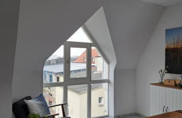 Livora Living - Stilvolles DG-Apartment an der Fußgängerzone - 2 Schlafzimmer - Foto 39