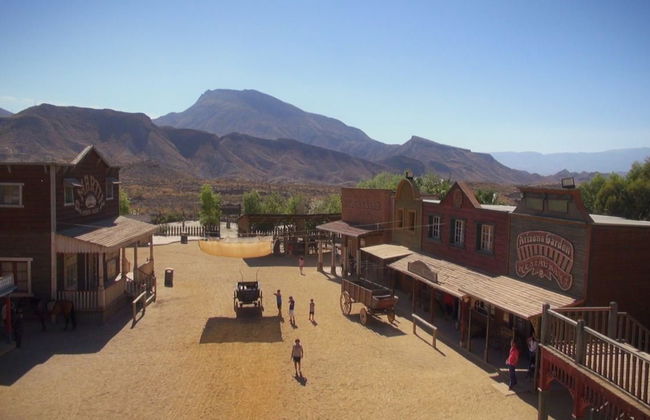 Parque Temático Oasys MiniHollywood - Foto 4