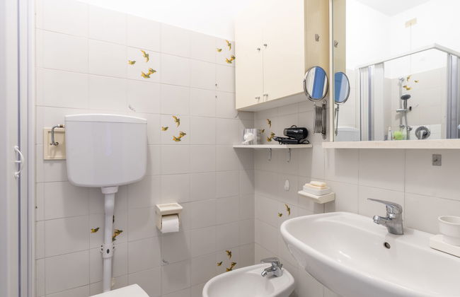 2 bedroom Apartment in Ospedaletti with swimming pool and terrace - Photo 12