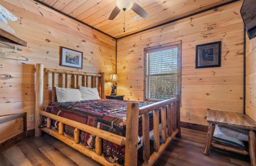 Swimming in the Smokies by American Patriot Getaways - Foto 47