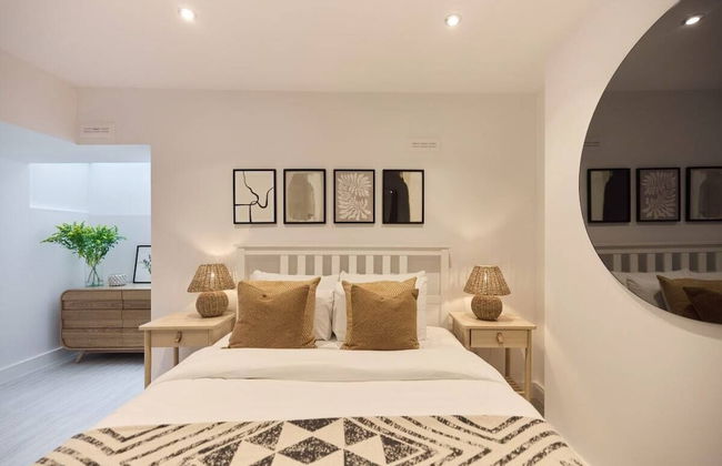 The Kingswood Place - Modern 2bdr With Terrace - Foto 4