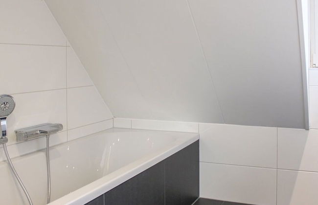 Villa in Friesland With Waterfront Jetty - Foto 16