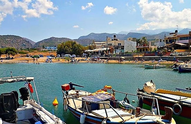 SEAesta Beach Studios - Photo 31