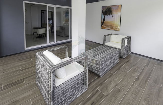 O'Beach Boutique Studios - Photo 47