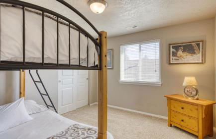 Old Mill Getaway by Avantstay Private Backyard w/ Hot Tub - Foto 50