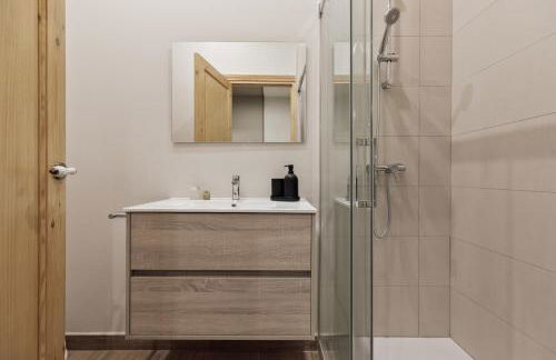 Ada - 2 bedrooms and balcony in Eixample Dreta - Foto 20