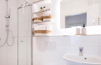 modernes Apartment fussläufig zum Schlosspark Nymphenburg mit guten Verkehrsanbindungen ideal für Business City-Trips und Events - Foto 15