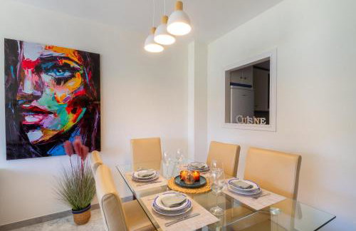 MARBELLA BANUS SUITES - Banús Playa Rocío - 3BR - 3BA - Direct Beach & Sea Access Complex - Outdoor Terrace w Garden Views - Pool - 3 Min Walk to Puerto Banús & Corte Ing Luxury Shopping - Ideal for Families - Foto 19