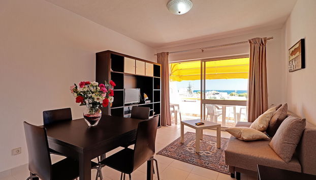 Servicio de comidas en la habitación