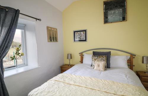 Pat White's Cottage - Photo 14