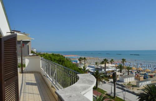 Mansarda Fronte Mare con servizio spiaggia incluso a Roseto degli Abruzzi - Foto 31