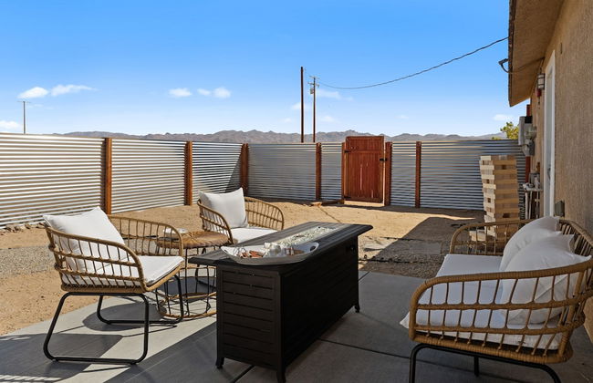 Casa De Kota by Avantstay Pool Firepit Games Secluded Chic - Photo 37