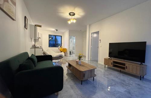 T2 modern - 10 min from Paris - Foto 9