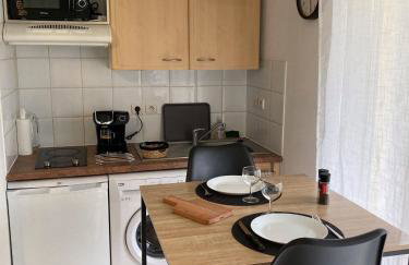 ORBIS - "L'Opaline" - Studio calme dans une belle résidence avec piscine - Parking - WiFi - Foto 12