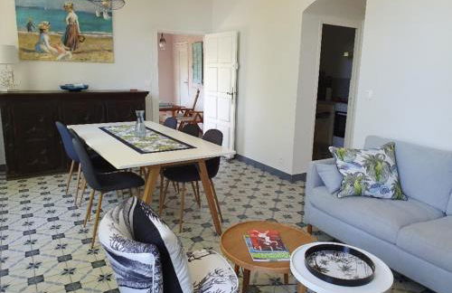 Pool House Renoir with heated pool and private garden - Foto 9