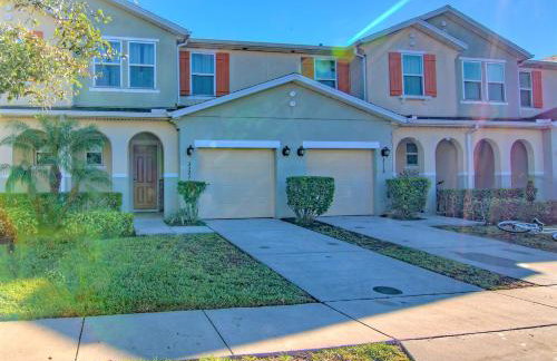 4 Bedroom SunHaven Townhouse with Pool Near Disney - Foto 3