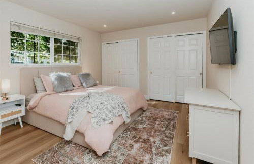 Spacious Cozy and Renovated Mountain Retreat - Foto 35