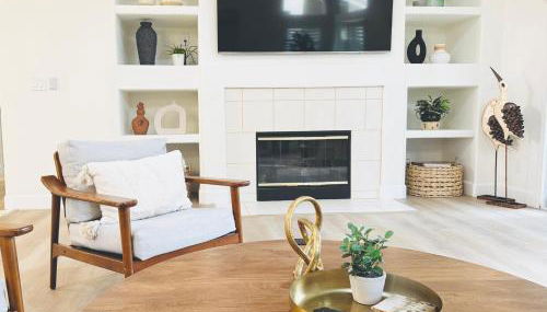 Charming Retreat in CA Valley - Photo 2