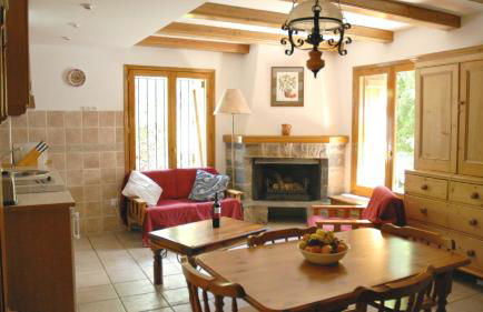 Casa Petirrojo Torla-Ordesa - Foto 1