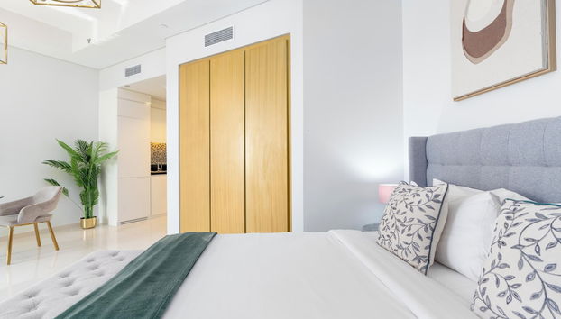 Lux BnB Aykon Tower Skyline Views - Foto 5, Habitación