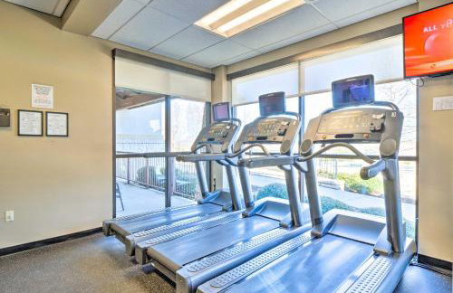 Sun City House with Fire Pit in 55 and Over Comm! - Foto 33