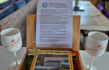 3-Bed Ocean View Lodge - Parking & Terrace - Foto 11