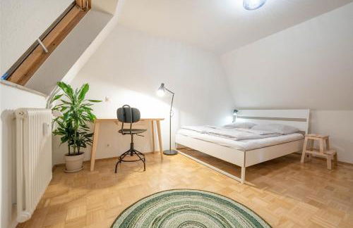 Loft mit Balkon im Historischen Altbau am Marktplatz - 75qm, DisneyPlus, 300mbs Internet - Foto 3