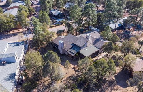 Luxurious Bungalow in Payson - Photo 3