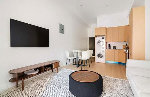 19-4I Stylish 1BR in the Heart of the East Village - Foto 1