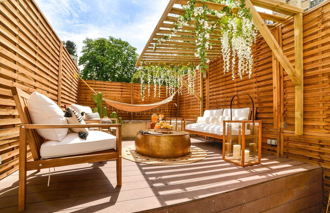 The Majestic Garden Suite - Photo 47