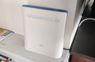 Bilocale in residence vista lago con piscina - Foto 31