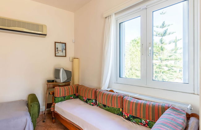 Alluring Cottage in Porto Rafti With Balcony - Foto 4