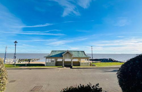 4-Bedroom House 5 mins to Beach & Parking - Foto 24