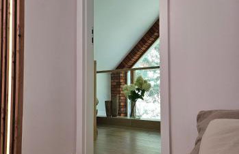 Domek w Lesie z Kominkiem i Ogrodem Niedalino - Foto 21